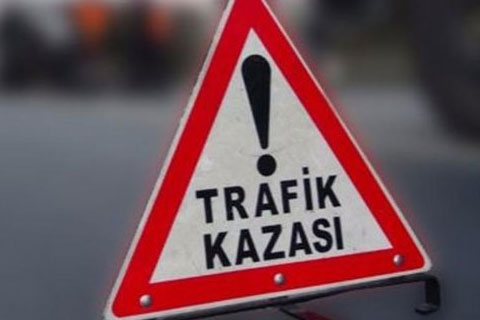 Fabrikadan çıkan işçiye otomobil çarptı