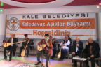 Kale’de aşıklar atıştı