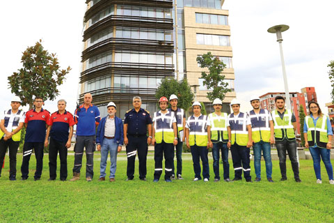 Büyükşehir DESKİ yangın ve deprem tatbikatı yaptı