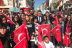 İYİ Parti 10 Bin Bayrak ve Andımız Broşürü Dağıttı