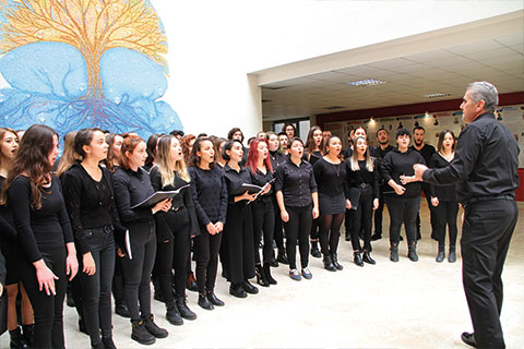 PAÜ’de 24 Kasım Öğretmenler Günü için mini konser