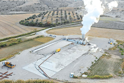 Enerji kaynağına 3901 metre derinlikle ulaşıldı