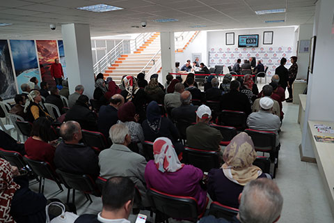 Başkan Osman Zolan’ın halk gününe yoğun ilgi