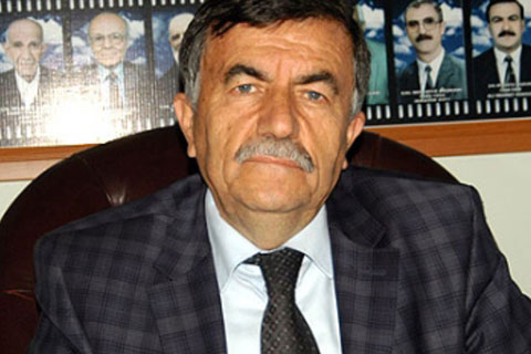 Çal CHP’de Hasan Gündüz depremi