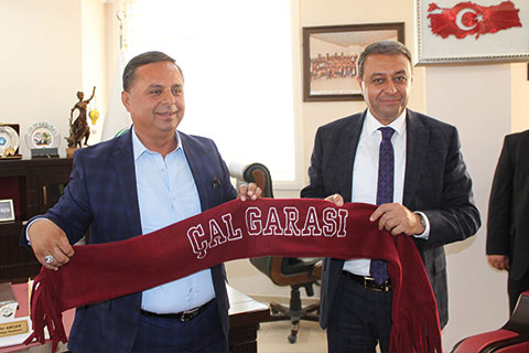 Burdur Valisi Hasan Şıldak, Çal’da hasret giderdi