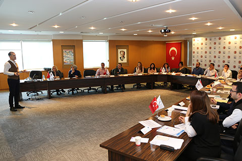 DENİB Akademi eğitimlere devam ediyor
