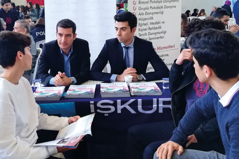 Koca mekteplilerden, koca mekteplilere