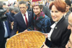 Milletvekili Öztürk’ten, Akşener’e ev baklavası