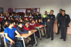 Kale’de, Polis-öğrenci el ele