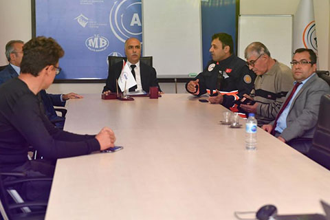 Vali Karahan kriz masasından bilgi aldı