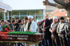 Arkadaşının kazara vurduğu öne sürülen genç toprağa verildi