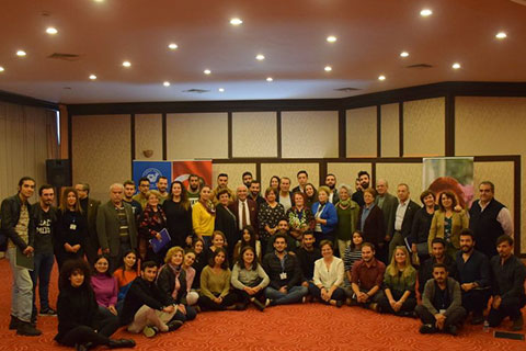 ÇYDD Ailesi bursları artırmak için buluştu