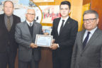 Öğrenci Meclisi Başkanı mazbatasını aldı