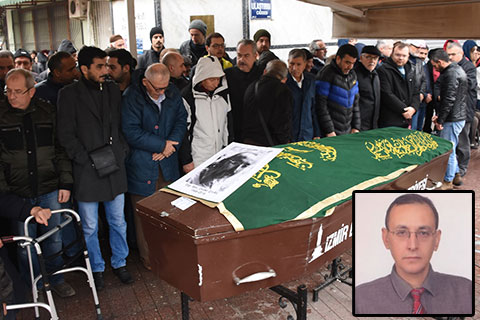 Evinde ölü bulunan öğretim görevlisi Önder Çivril toprağa verildi