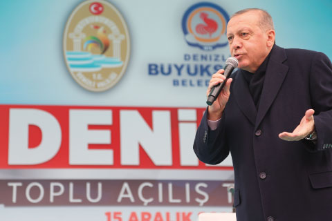 Cumhurbaşkanı Erdoğan Denizli’den muhalefete yüklendi
