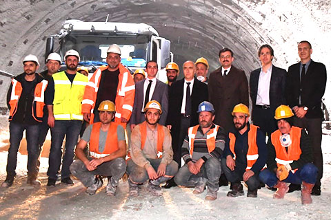 Honaz Tüneli’nde son 783 metreye gelindi