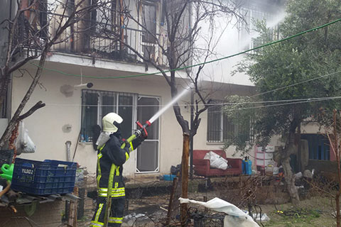 Dumanlar ve alevler Aktepe’den yükseldi