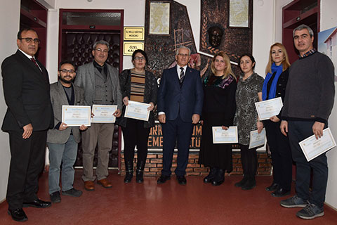 Başarılı öğretmenlere ödül