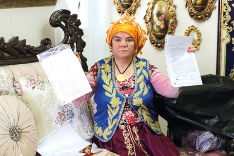 Hacizli ürünlerin değiştiğini ileri sürüp şikayetçi oldu