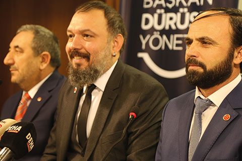 Saadet Partisi Büyükşehir adayını açıkladı