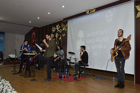 Barış Manço eserleriyle anıldı