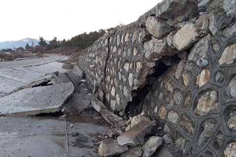 Çameli’de heyelan korkusu
