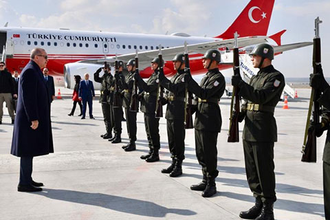 Cumhurbaşkanı Erdoğan’ı çocuklar karşıladı