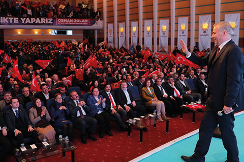 Büyükşehir Belediye Başkanı Osman Zolan, projelerini tanıttı