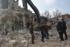 PAÜ Rektörü Bağ, yıkılan hastane binasını denetledi