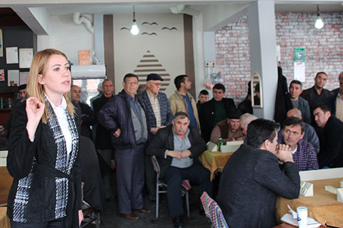 CHP’li Şeniz Doğan, Sevindik’te vatandaşlarla buluştu
