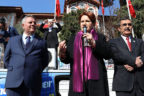 Akşener Buldan’da vatandaşlarla buluştu