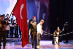 Öğrencilerin sergilediği oyun beğeni topladı