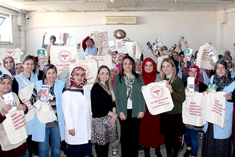 Kanser taramaları ve eğitimi için 43 bin kadına ulaşıldı