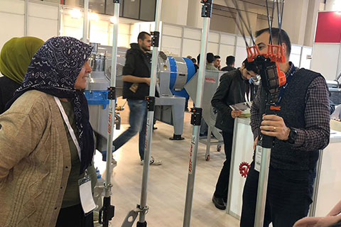 Tavaslı kadınlar İzmir’deki fuara çıkarma yaptı