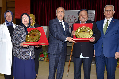 Aslan ailesi için vefa gecesi