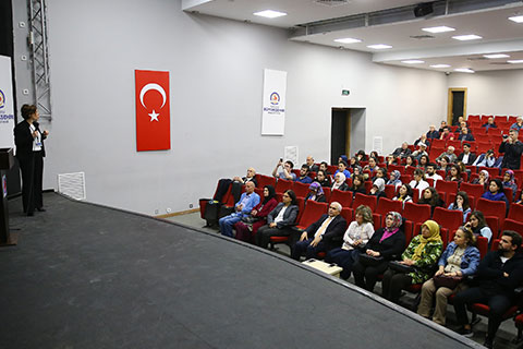 Kansere karşı farkındalık yarattılar