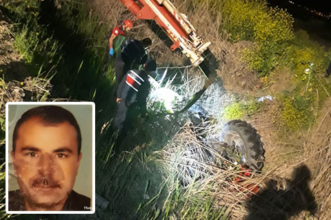 Devrilen traktörün altında kalan çiftçi hayatını kaybetti