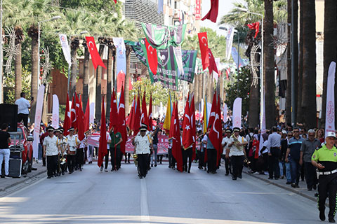 100 yıllık coşku