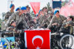 Fiziksel engelliler asker kıyafeti giyip yemin ettiler