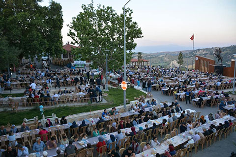 Babadağ’da 3 bin kişilik iftar