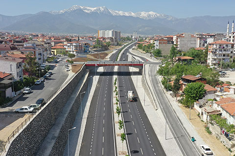 Yeni Cadde bölge trafiğini rahatlattı