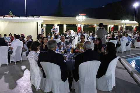 Emniyet’ten şehit aileleri ve gazilere iftar