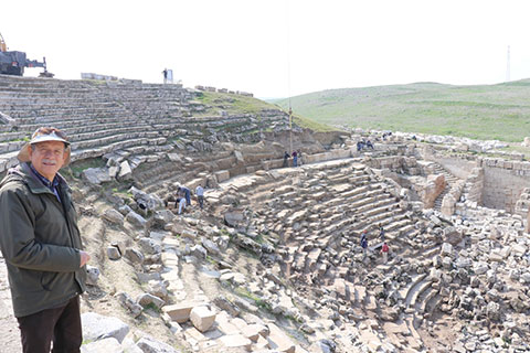 Laodikya’da 2 bin 200 yıllık tiyatro kapılarını turizme açıyor