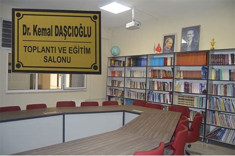 Dr. Daşçıoğlu’nun ismi toplantı salonunda yaşayacak