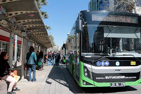 Büyükşehir otobüsleri üniversite sınavına gireceklere ücretsiz