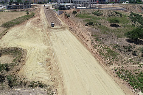 Merkezefendi’de yeni yol açma çalışmaları devam ediyor