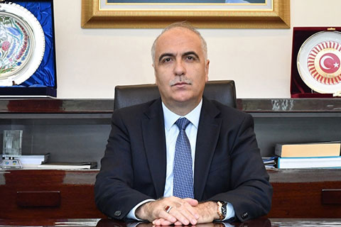 Vali Karahan’dan 15 Temmuz mesajı