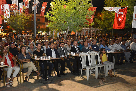 Küçük Elfin’den duygulandıran mesaj