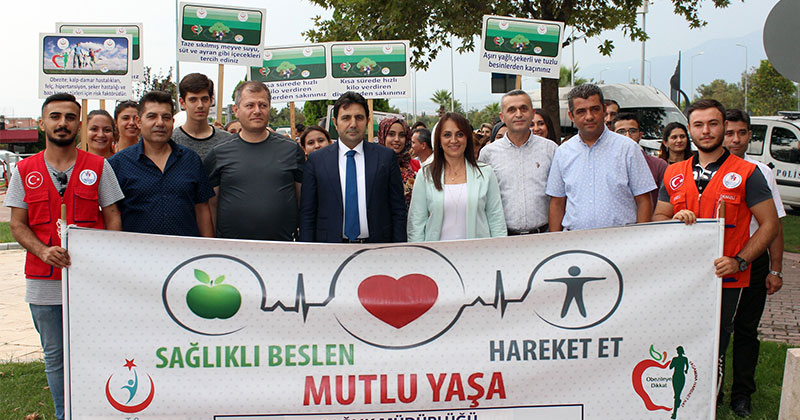 Sağlık Haftasında Sağlıklı Yaşam Yürüyüşü