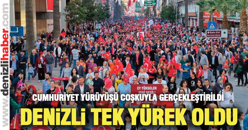 Cumhuriyet Yürüyüşü’ne binlerce kişi katıldı